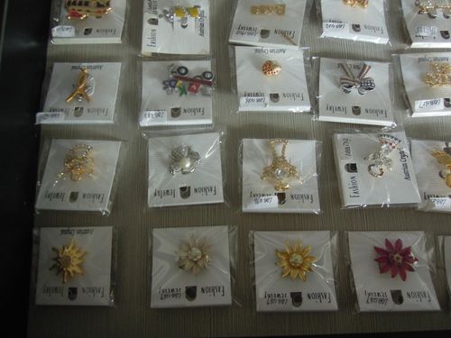 动物镶钻胸针 正品别针 饰品批发 厂家工厂直销-「其他服装鞋帽饰品」
