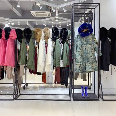 广州站西服装批发市场 黄慧玲尾货批发市场