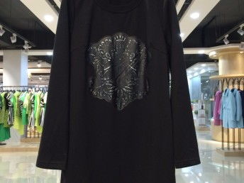 图 品牌呢子大衣批发市场厂家 广州服装 鞋帽 箱包