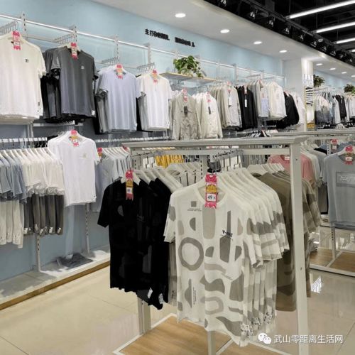 衣品之家服装批发城开业,百分之百中奖,超级大奖等你拿
