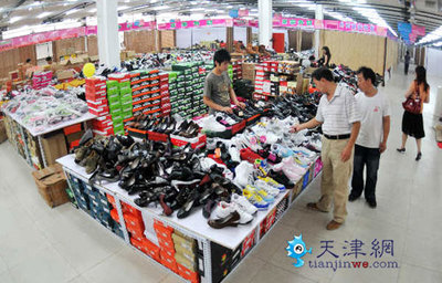 天环外贸服装批发市场17日开业-服装行业动态新闻-中国服装人才网