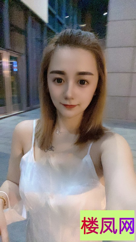 044002k3381j891l9tm33v.jpg