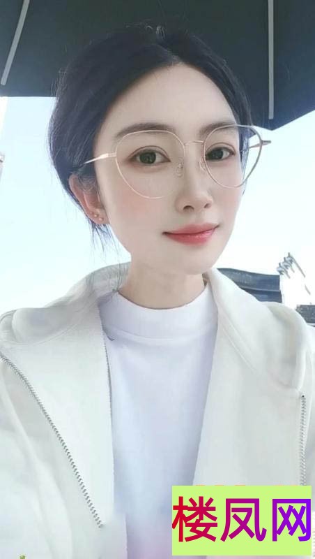 065003wz9sags44jrjpan2.jpg