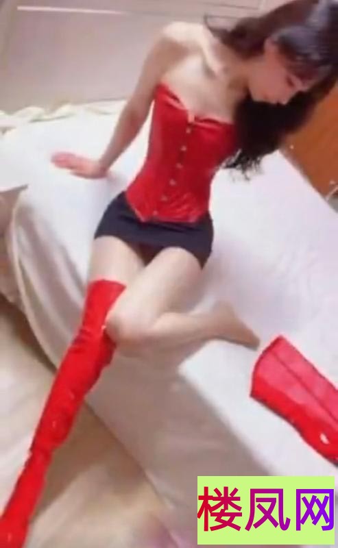 113003rqezqqzlttsiux1z.jpg