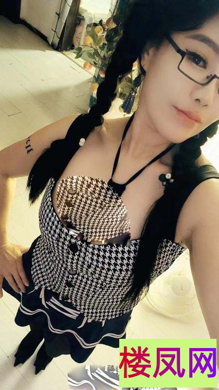 081503wsstasjk7bqsbjka.jpg