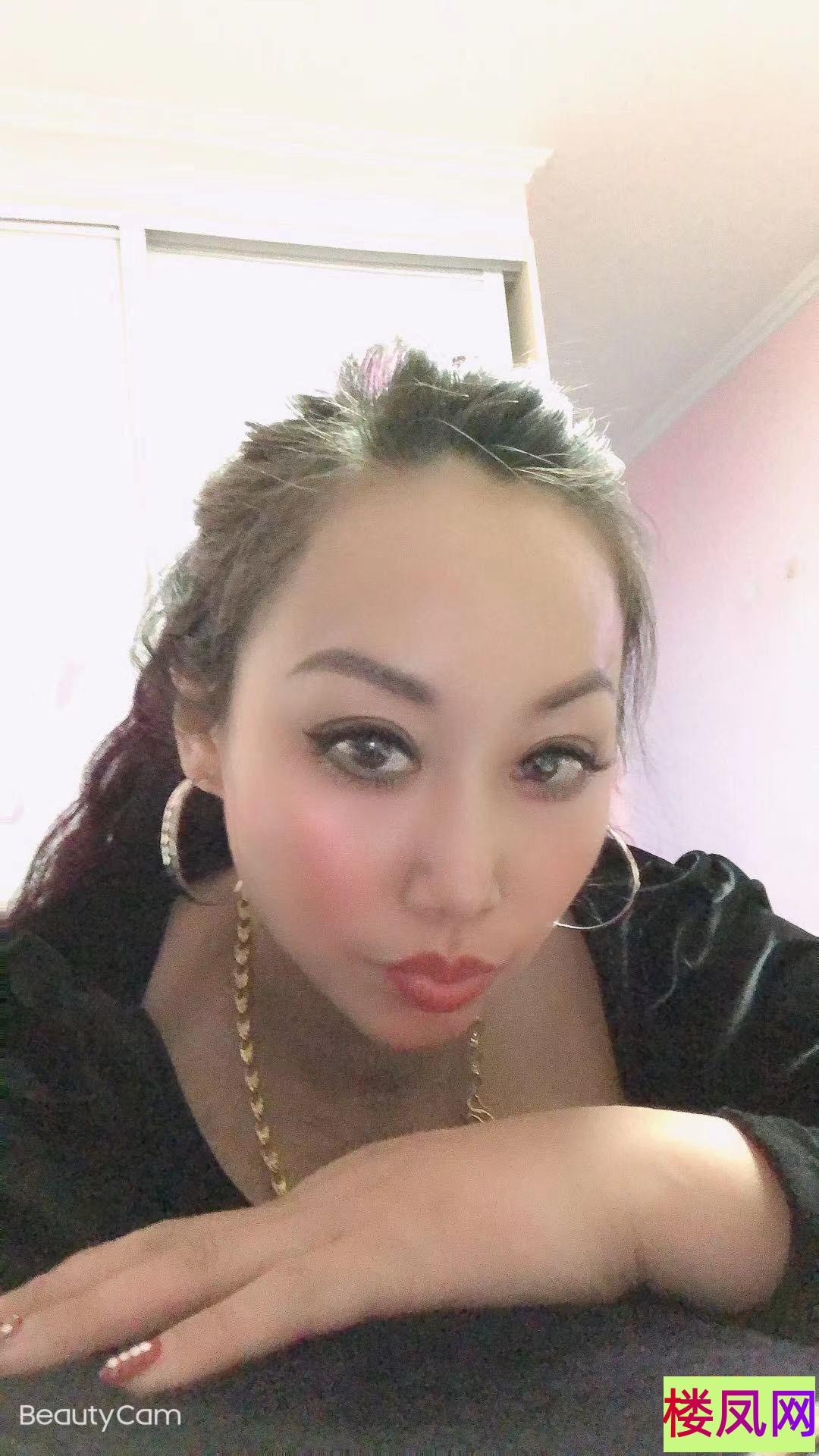 230008j8n83c1o82cc02tz.jpg