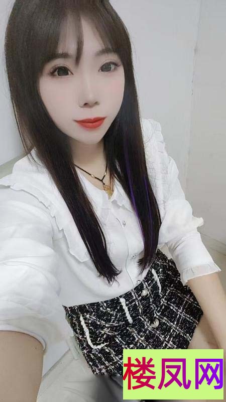 201002nfftixkk1pkuar18.jpg