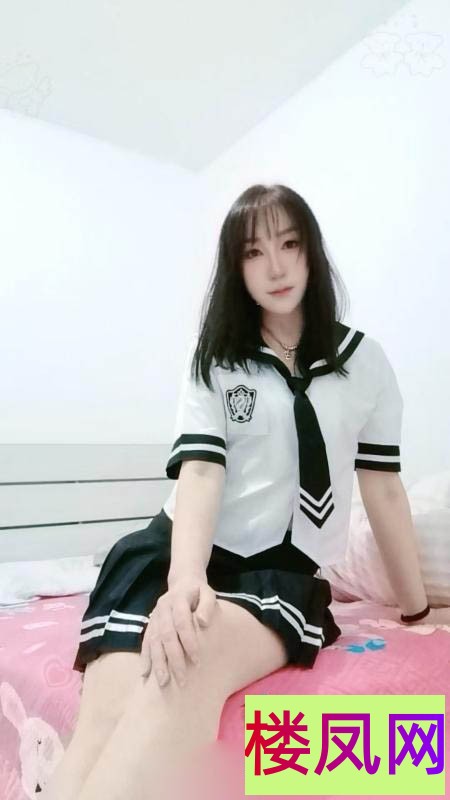 231002vcurt2y02020r6p8.jpg